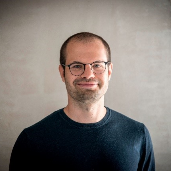 Headshot of Dr. Martin Christoph Parlasca